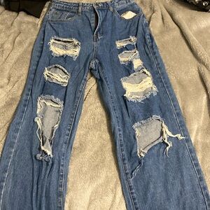 Flared ripped leggings